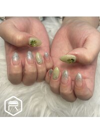 クローバーネイル