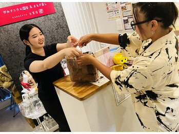 楽座や 大宮店/お水/タオル/マント/ワンピース