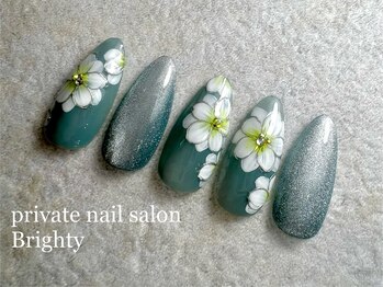 プライベートブライティ(Brighty)/フラワーネイル