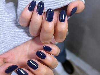 ノラ ミナミアオヤマ(NORA MINAMIAOYAMA)/長さだし+ワンカラー