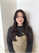 スカイ ネイル アンド アイ(SKY) 小嵐 栞奈
