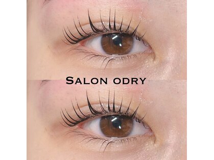 サロン オードリー 名駅店の写真