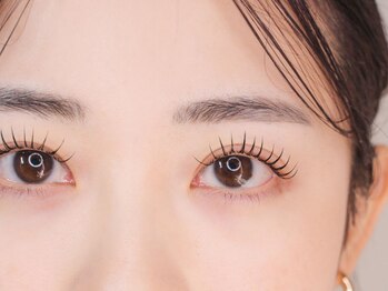 ディアブルー 藤沢店(diar blue)の写真/人気No.1☆パーフェクトラッシュ!!高持続力で大好評☆ 《&Healthy(アンドヘルシー)》でさらに目力アップ＊