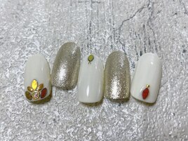 大人上品ネイル