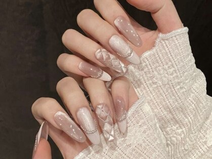 ビジューネイル(bijou nail)の写真