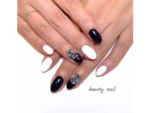 ハーティーネイル hearty nail 溝の口店/Vカットストーンネイル