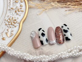ダルメシアン柄ネイル