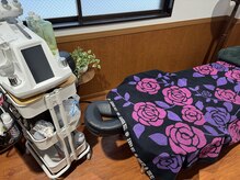 完全予約制お一人様個室なのでリラックスして施術を受けられます