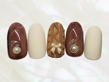 サローネ レジーナ(salone Regina)/冬ネイル/ニット/ホワイト