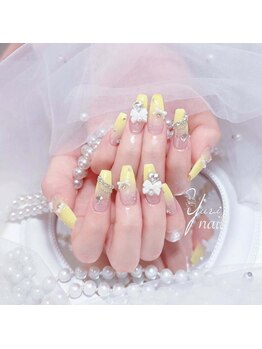 ユリネイル(Yuri nail)/