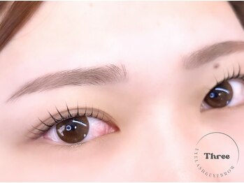 スリー(Three)の写真/【まつ毛と眉毛でさらに綺麗に】まつ毛パーマとアイブロウで垢抜けた可愛らしいお目元に♪当日予約大歓迎◎
