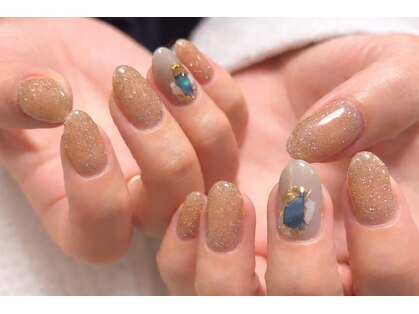 ネイルサロンアンドスクール ミュー(Nail Salon & school mieux)の写真