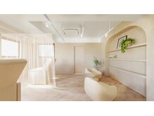 ステラ 松戸店(STELLA)の雰囲気（ベージュトーンの落ち着いた癒される空間♪丁寧な接客が高評価♪）