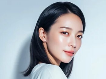 フレキシ 表参道(Flexi)の写真/海外でも活躍した国家資格歴20年の実績を表参道で体験！他とは違う圧倒的な技術力で小顔を目指す◎