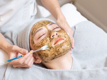 シーベル 小倉の写真/【剥離なし天然ハーブピーリング+ヒト幹細胞導入】毛穴の開き&黒ずみ撃退!ニキビケア◎徹底本気改善