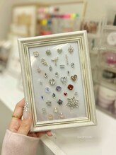 アグレストビューティーラボ(AgrestBeautyLab.)/swarovski zilconia