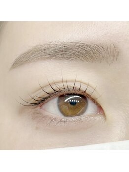 シリーラッシュ 自由が丘南口の写真/初めての方歓迎♪「まつげや眉毛のお悩み解決」で理想の目元へ導きます！