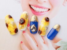 ココローズ(COCOROSE)/ひまわりネイル