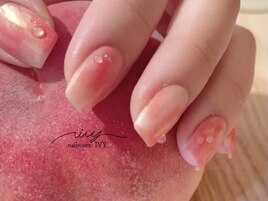 デザインネイル-桃ネイル
