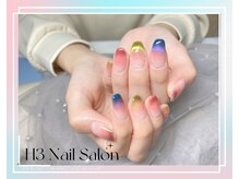 エイチスリー(H3)/レインボー色のマグネットネイル