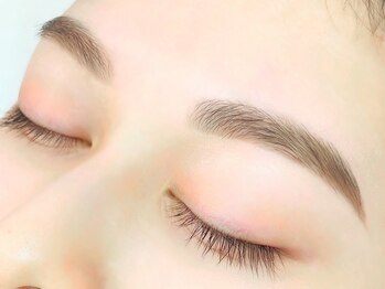 ヤーン(YARN)/黄金比＊アイブロウスタイリング