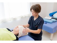 おなが小禄整体院/辛い頭の痛みに