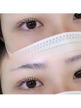 ネイルアンドアイラッシュ スリール(Sourire)/まつ毛パーマ/美眉【施術50分】