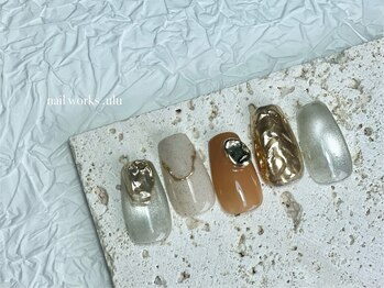 ドットウル(.ulu)/マグネット×ミラーネイル