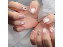 つい見せたくなるマグネットネイル♪