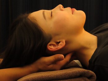 クヒナの写真/冬季限定ホットストーンメニューでいつも頑張るあなたへのご褒美♪自律神経と内臓機能を整えるケア☆