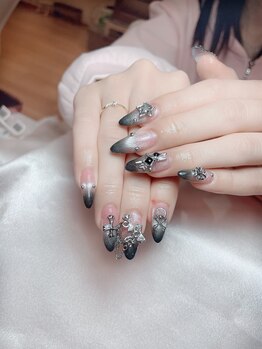クイーンネイル(Queen Nail)/
