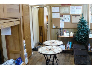 整体院もみのき 土浦本店/受付と待合室