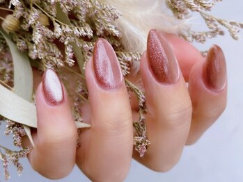 ラルミエール(la lumiere)の写真/【通うほど、爪が整っていく。次回予約で育てるネイルサロン】フィルイン施術でケアしながら手元美人へ◎