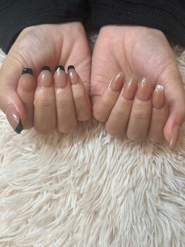ネイルアンドアイラッシュヴィーナ ゆめタウン廿日市店 (Nail&EyeLash Vina)/フレンチ＆チークネイル