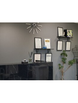 検定取得ネイリストがいるサロン