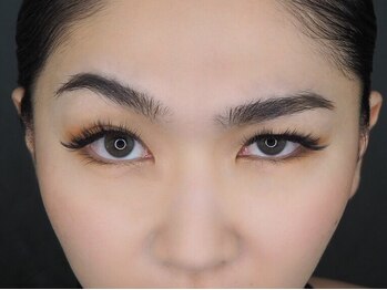 ルーパーアンド(LOOPER＆..)/海外スタイル眉マツエクデザイン