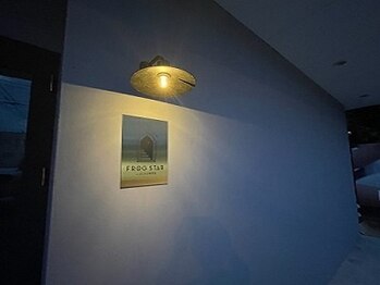 フロッグスター 長良店(FROGSTAR)/ヘッドスパサロン専門店の入り口