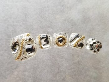 ネイルフロンティア 吉祥寺(NAIL FRONTIER)/デラックスビジュー¥9980