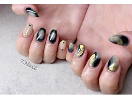 深めグリーンニュアンス