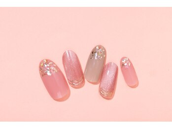 ヴァンネイル みなとみらい馬車道(VINGT NAIL)/*ピンク×ゴールド*