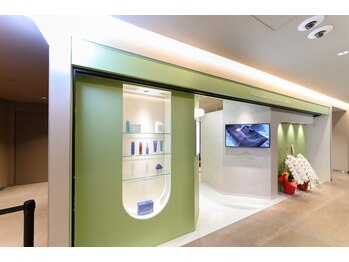 ピエモワ 渋谷(PiEmoi)/ビル2階の奥にサロン♪