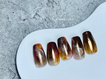 ドットウル(.ulu)/もやもやネイル