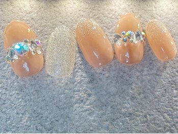 ネイルルーム トリニティ(Nail Room Trinity)の写真/【ワンカラー4000円で200色から選択可能】Trinityならワンカラーで周りと差がつく&高技術でリーズナブル！