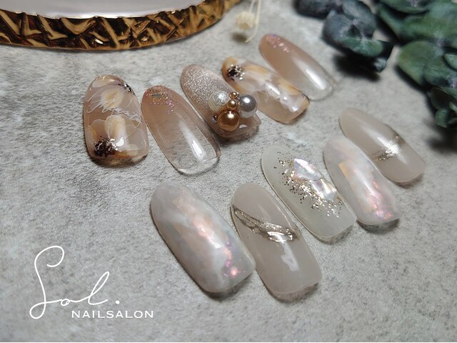 Nailsalon Sol. byNUNC