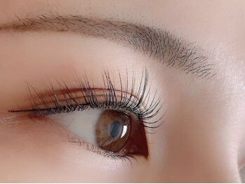 ボーグル ビューティー(BOGL BEAUTY)の写真/美まつげ×美眉で目元をトータルプロデュース★眉毛の形を整えて、目元の印象がグッとUP♪メイクの時短に◎
