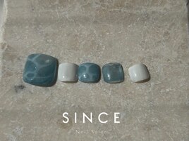 7月 foot monthly design