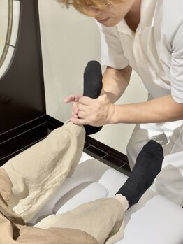 名古屋栄 肩こり腰痛専門整体 らーく/足首の違和感も調整