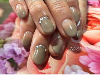 リコ ネイル(RIKO NAIL)/ベージュグラデーション