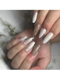 ホロネイル