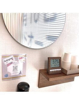 ホワイトニングプラス(Whitening+)/ホワイトニングルーム